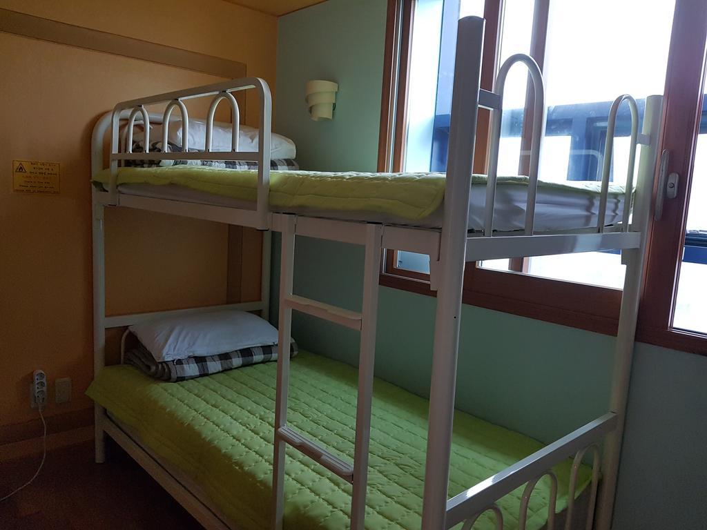 Hostel Lyndon Jeju by Eksteriør bilde
