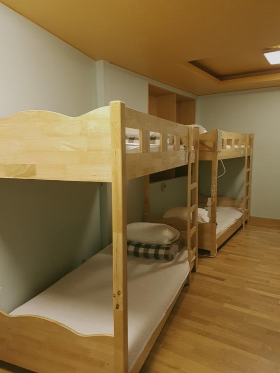Hostel Lyndon Jeju by Eksteriør bilde