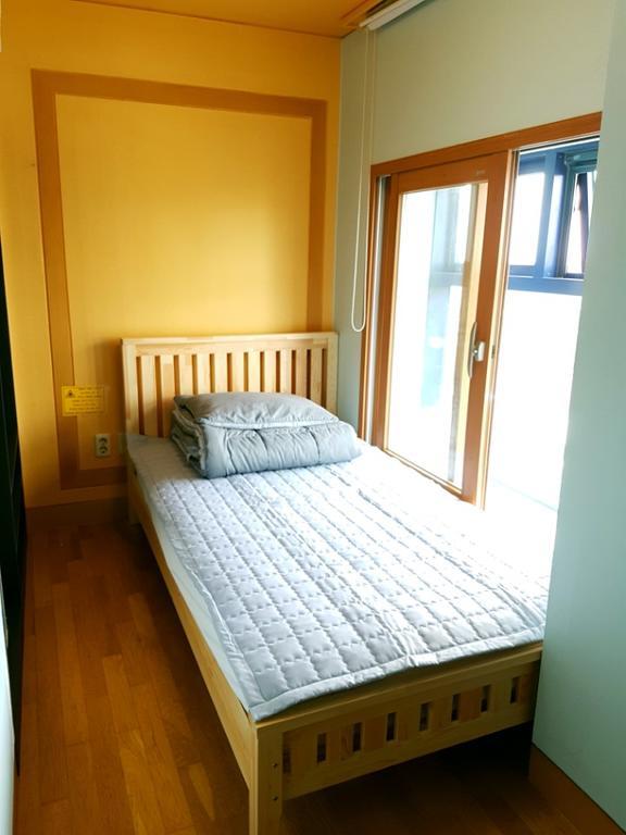 Hostel Lyndon Jeju by Eksteriør bilde
