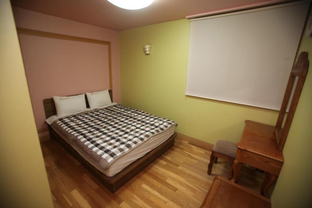 Hostel Lyndon Jeju by Eksteriør bilde