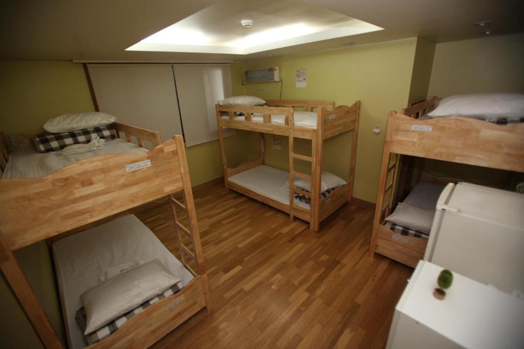 Hostel Lyndon Jeju by Rom bilde